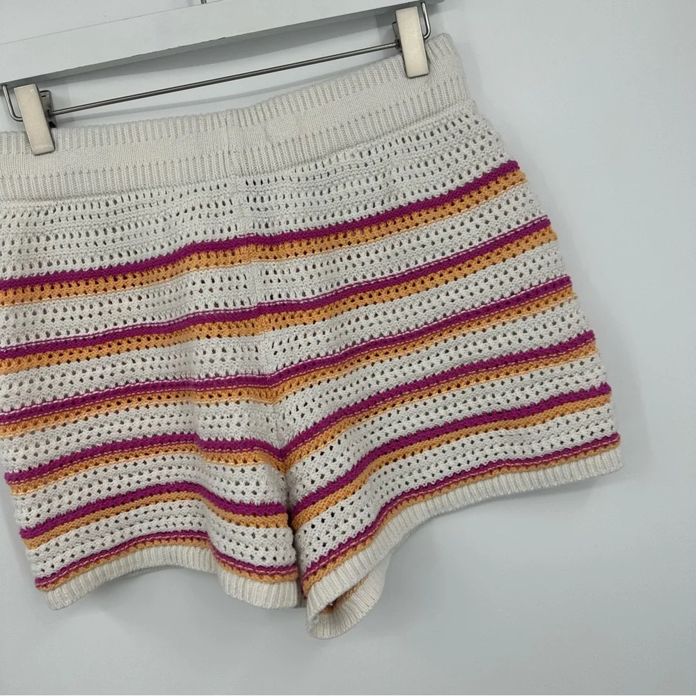 Old Navy Crochet Knit Shorts Size Medium Boho Striped Beach Festival